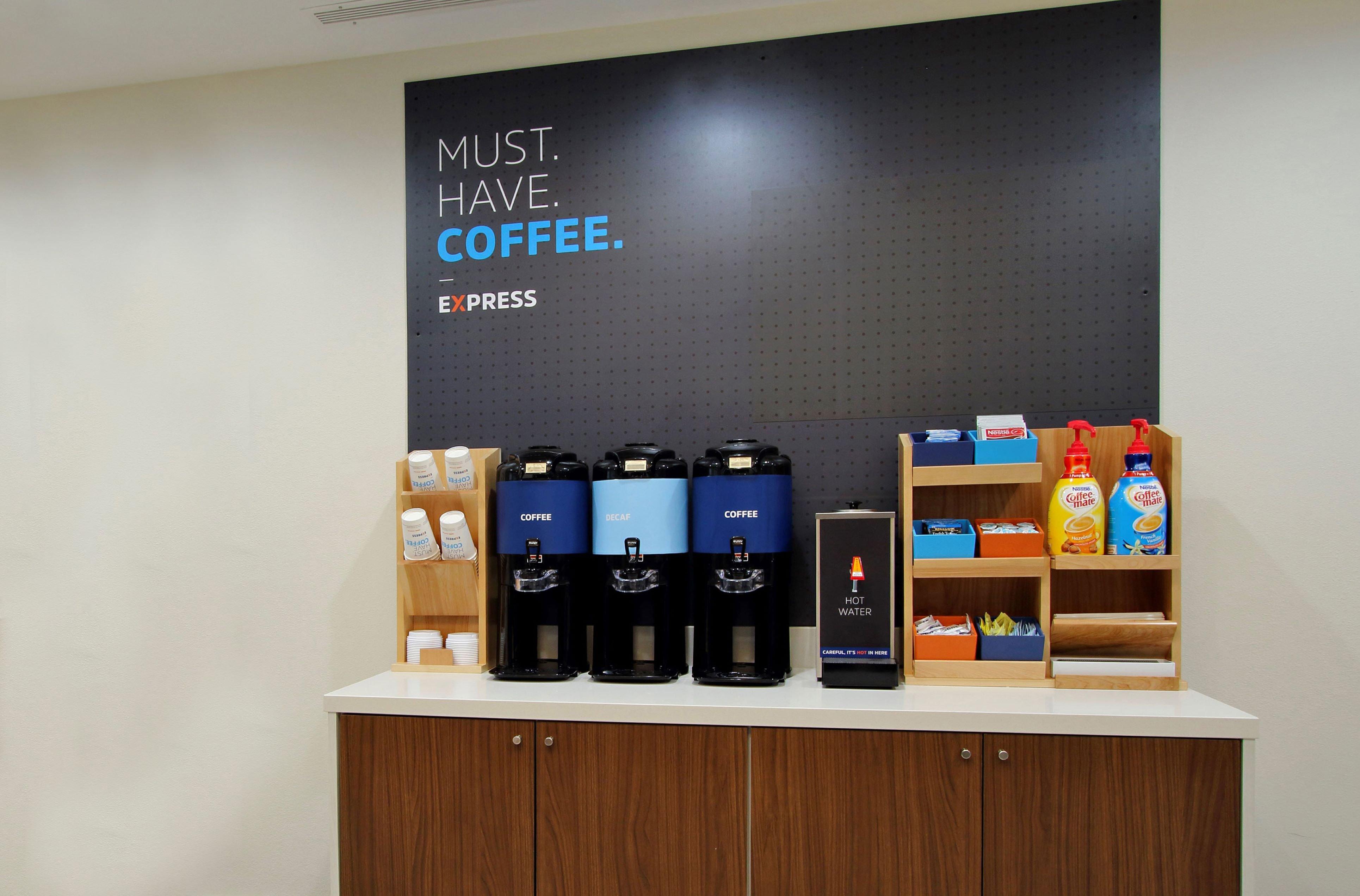 Holiday Inn Express & Suites Coldwater By Ihg Екстериор снимка