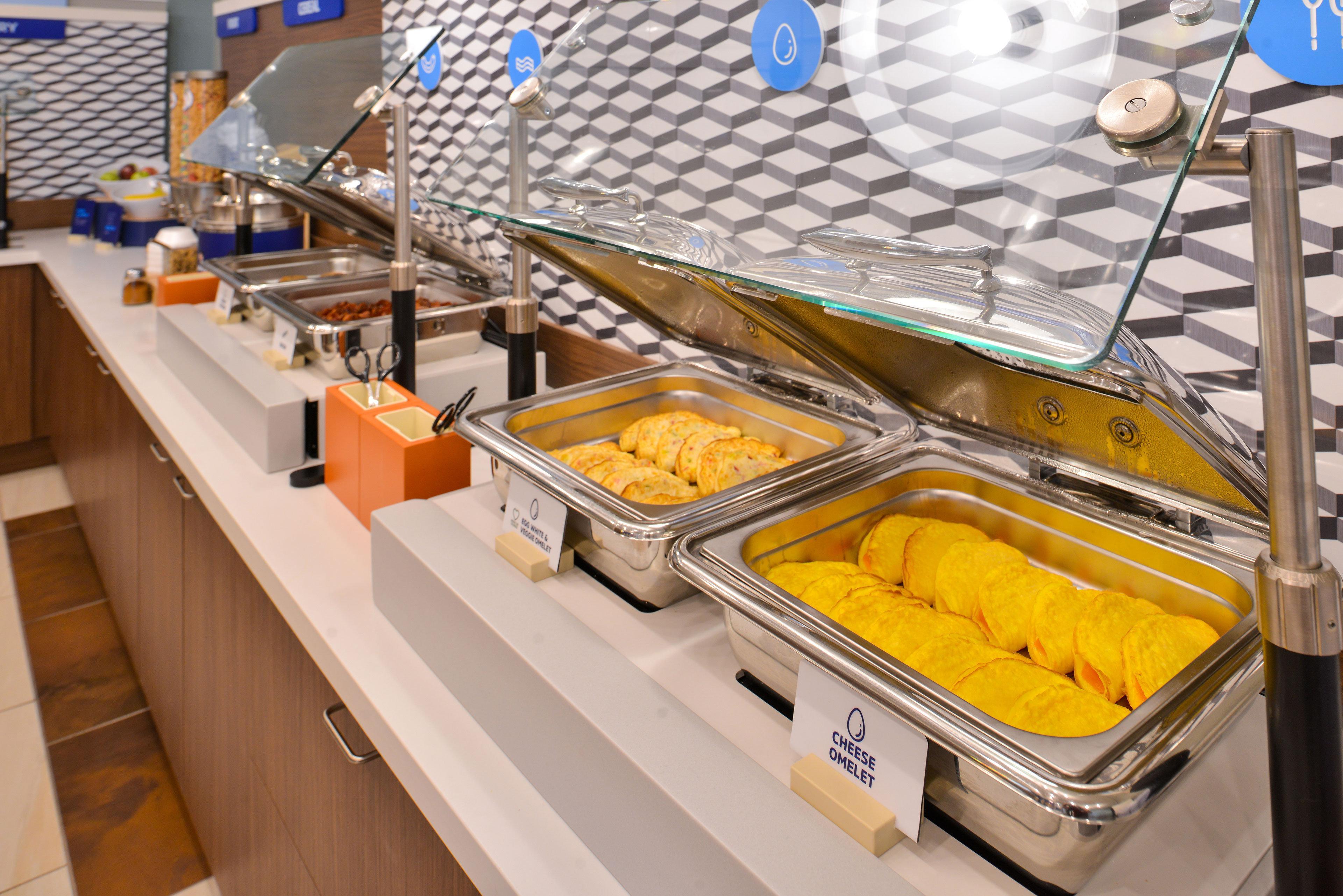 Holiday Inn Express & Suites Coldwater By Ihg Екстериор снимка